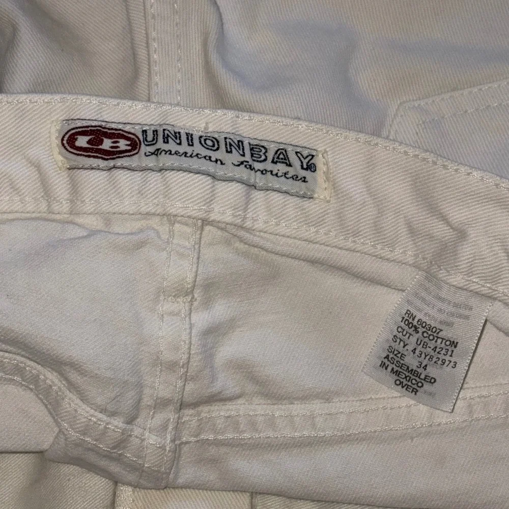 Y2K Unionbay Mens White Denim Shorts Size 34 Cotton Vintage Minor Flaws